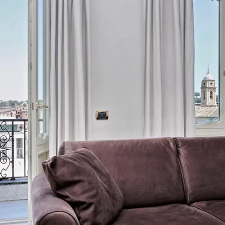 Apartment Fontana Piu Stella Rome