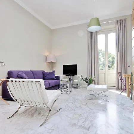 Apartment Fontana Piu Stella Rome