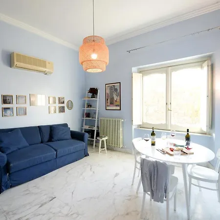 Fontana Piu Stella Apartment *